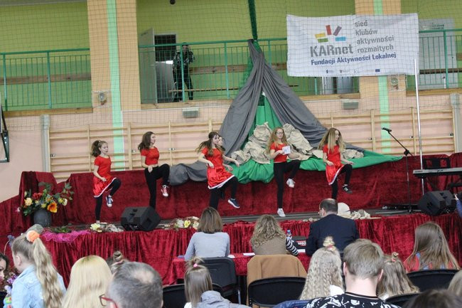 Sukces uczniów II LH ZWOLNIENI Z TEORII