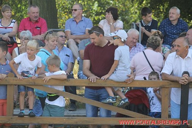 Niezwykłe sikawki w Cichowie