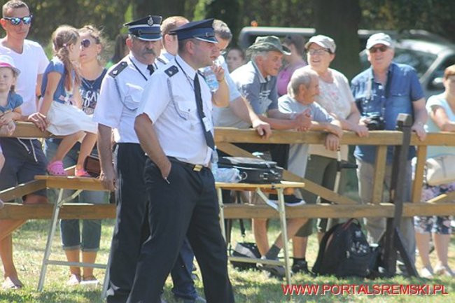 Niezwykłe sikawki w Cichowie