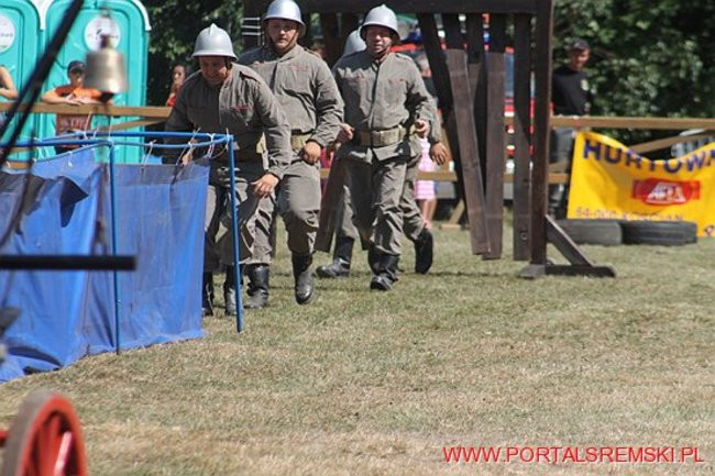 Niezwykłe sikawki w Cichowie