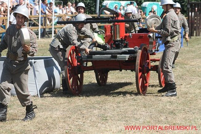 Niezwykłe sikawki w Cichowie