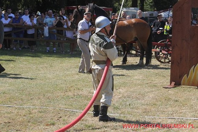 Niezwykłe sikawki w Cichowie