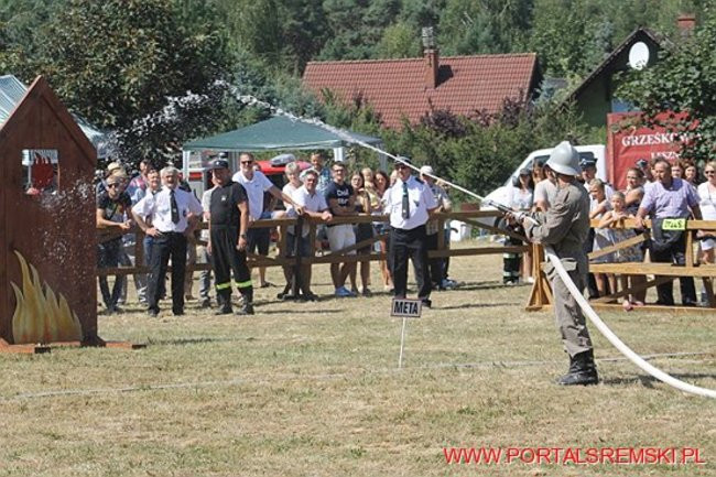 Niezwykłe sikawki w Cichowie