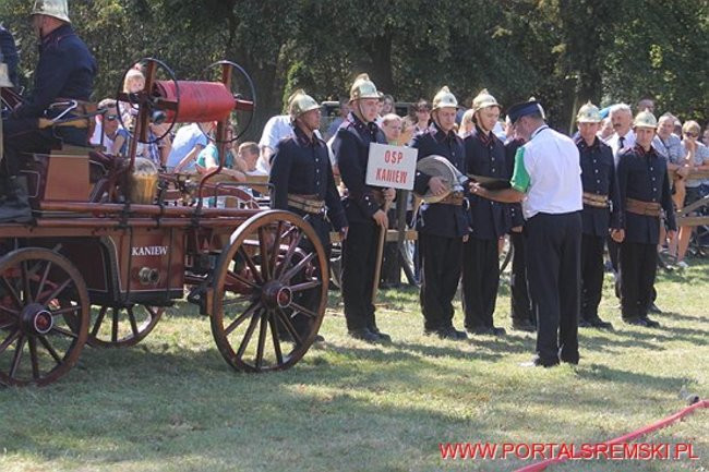 Niezwykłe sikawki w Cichowie
