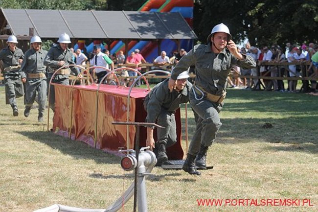 Niezwykłe sikawki w Cichowie