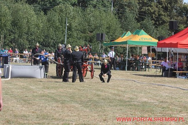 Niezwykłe sikawki w Cichowie