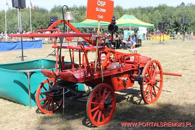 Niezwykłe sikawki w Cichowie