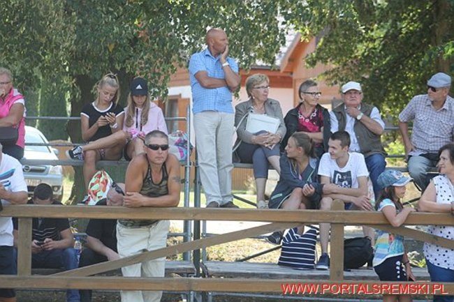 Niezwykłe sikawki w Cichowie