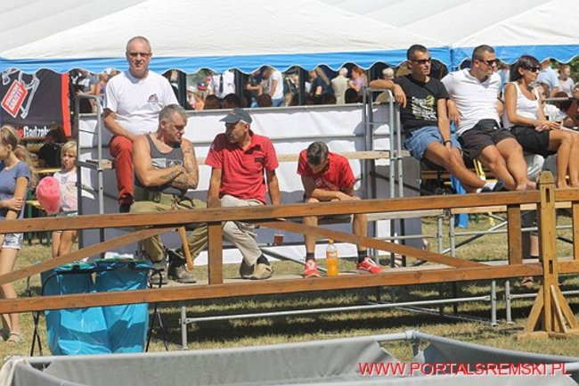 Niezwykłe sikawki w Cichowie