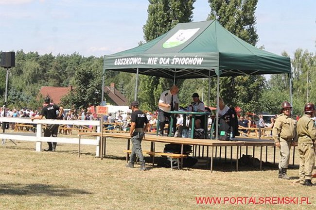 Niezwykłe sikawki w Cichowie