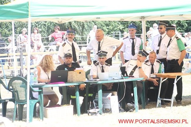 Niezwykłe sikawki w Cichowie