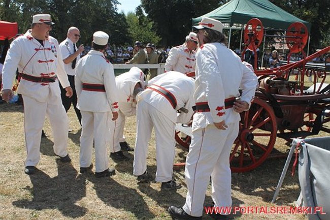 Niezwykłe sikawki w Cichowie