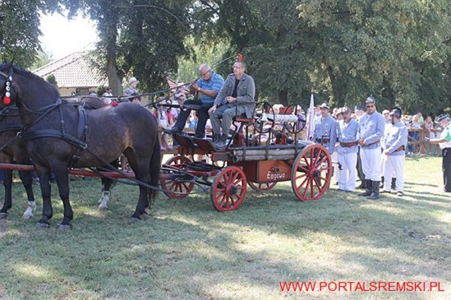 Niezwykłe sikawki w Cichowie