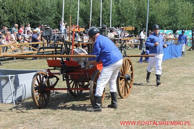 Niezwykłe sikawki w Cichowie