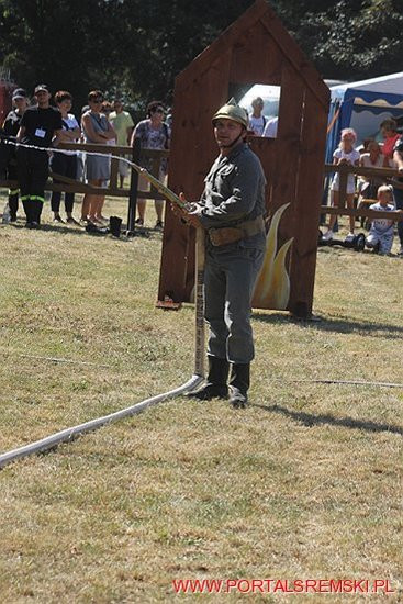 Niezwykłe sikawki w Cichowie