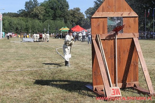 Niezwykłe sikawki w Cichowie