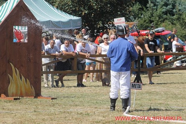 Niezwykłe sikawki w Cichowie