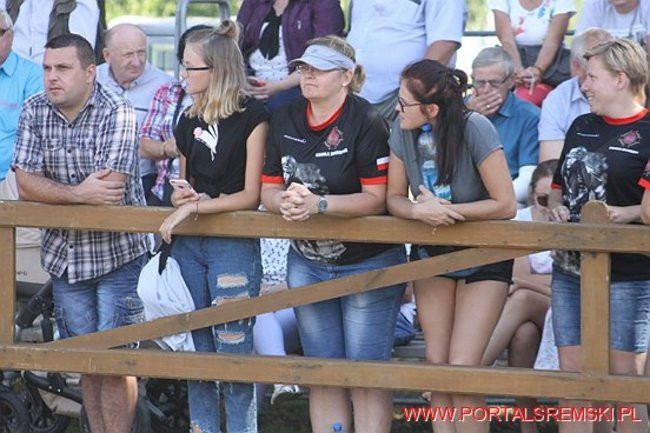 Niezwykłe sikawki w Cichowie