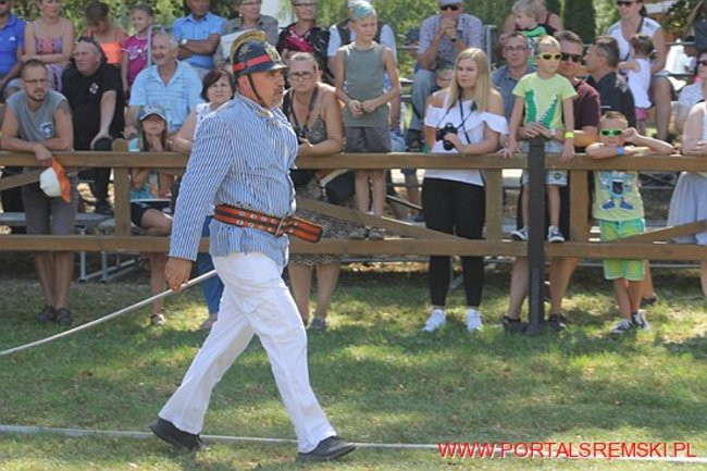 Niezwykłe sikawki w Cichowie