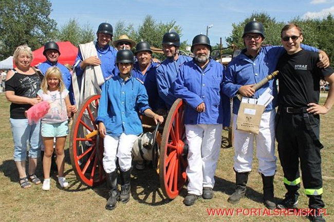 Niezwykłe sikawki w Cichowie