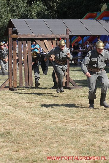 Niezwykłe sikawki w Cichowie