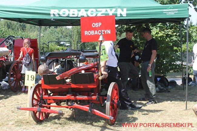 Niezwykłe sikawki w Cichowie