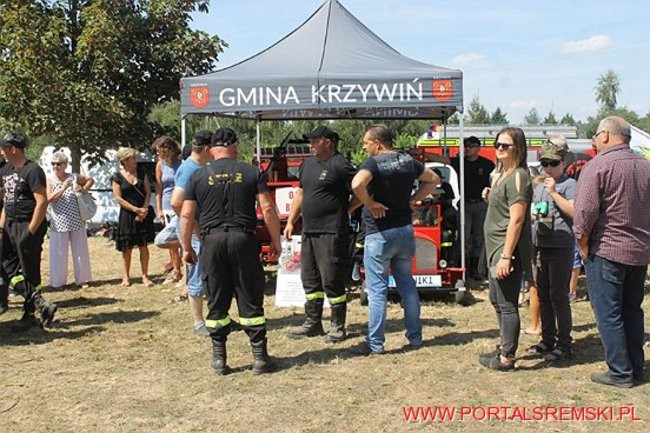 Niezwykłe sikawki w Cichowie