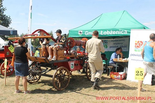 Niezwykłe sikawki w Cichowie