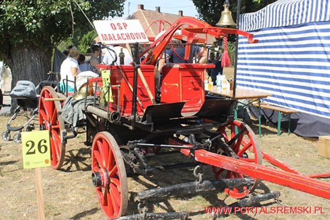 Niezwykłe sikawki w Cichowie