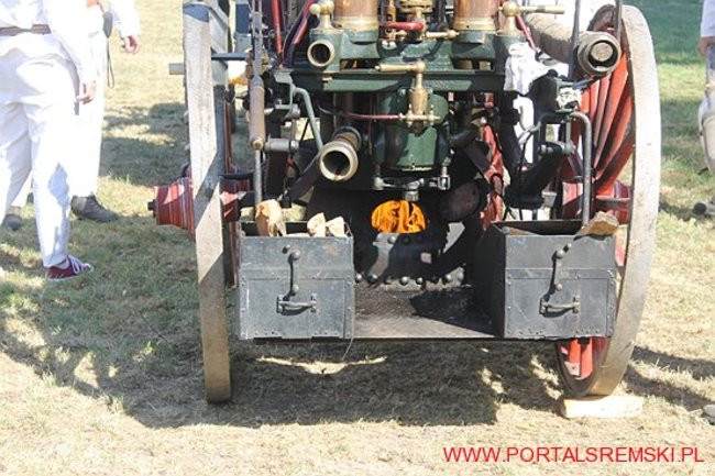 Niezwykłe sikawki w Cichowie