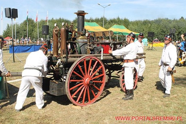 Niezwykłe sikawki w Cichowie