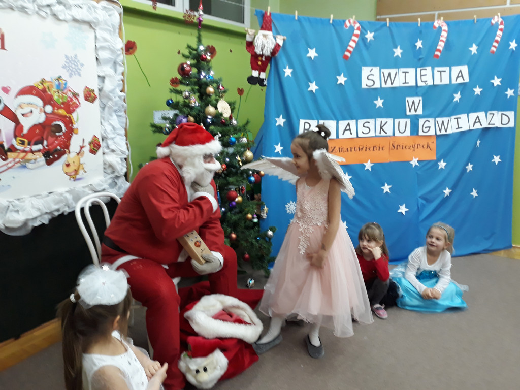 Święty Mikołaj odwiedził Pszczółki