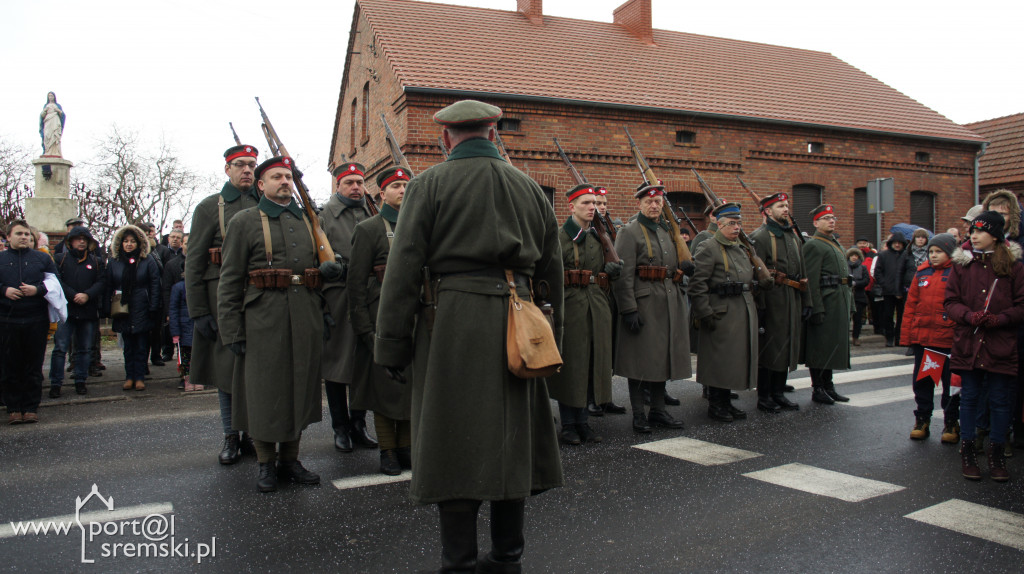 Odsłonięcie pomnika powstańców w Brodnicy