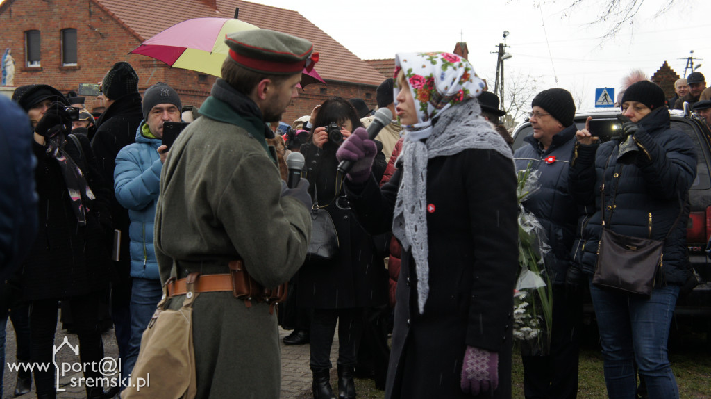 Odsłonięcie pomnika powstańców w Brodnicy
