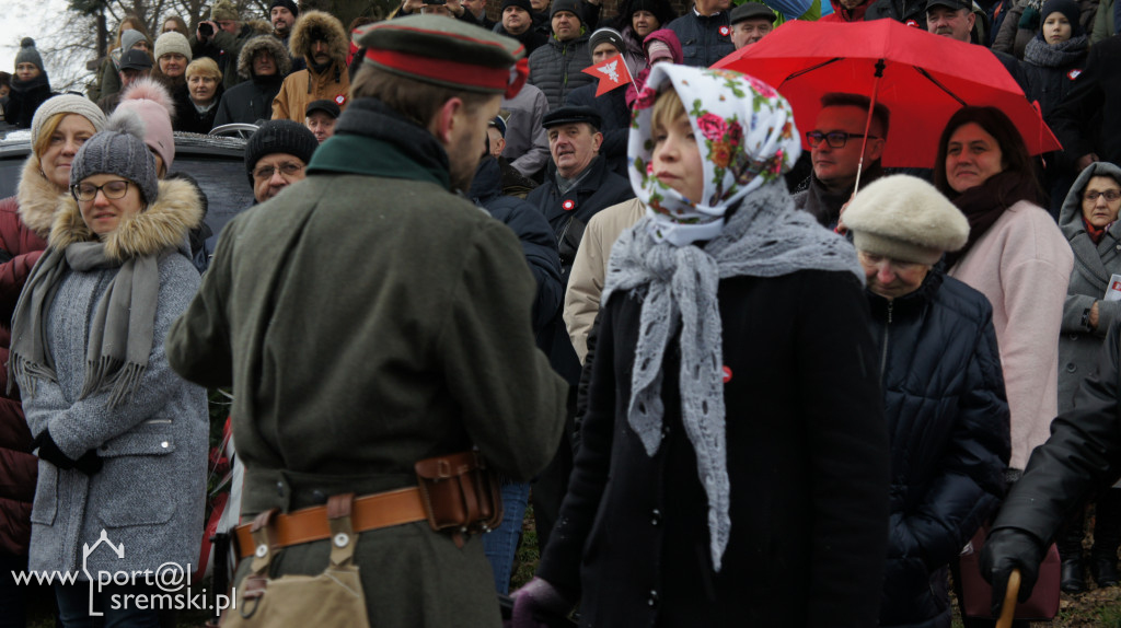 Odsłonięcie pomnika powstańców w Brodnicy