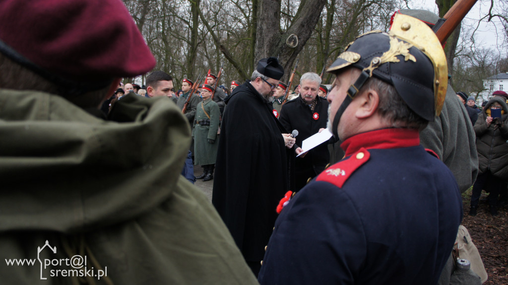 Odsłonięcie pomnika powstańców w Brodnicy