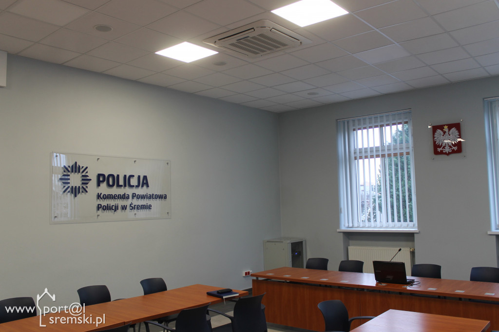 Policja w nowej auli o starym roku