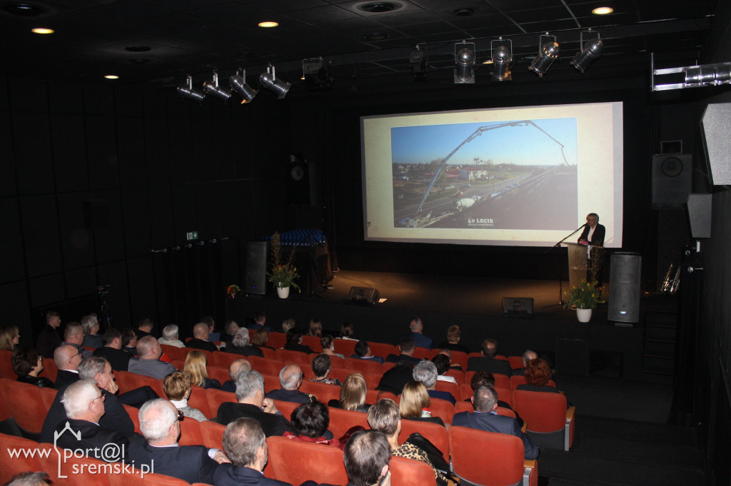 40 lat obiektu sportowego przy odlewni