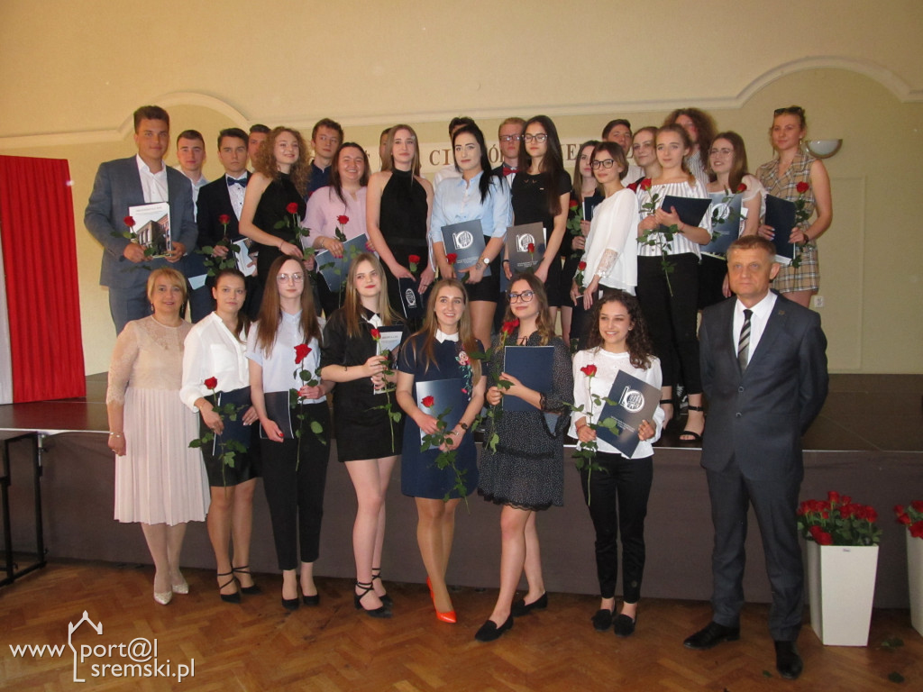 Zakończenie klas maturalnych LO