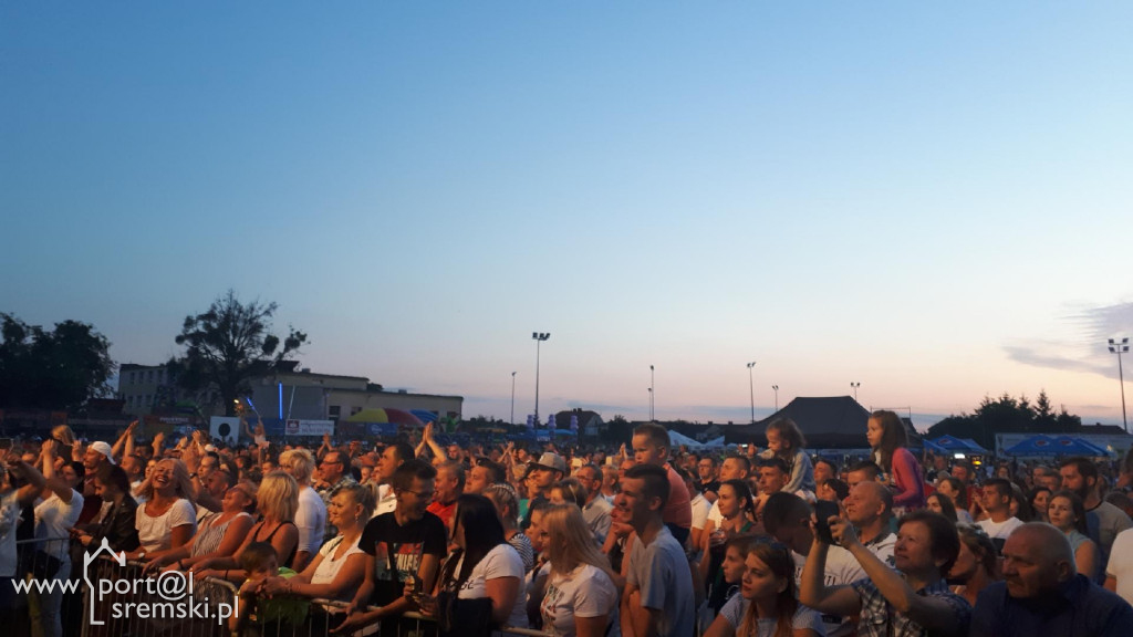 W Książu się bawią