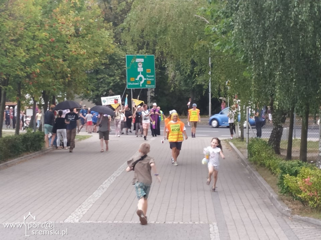 Pielgrzymi ze Szczecina w Śremie