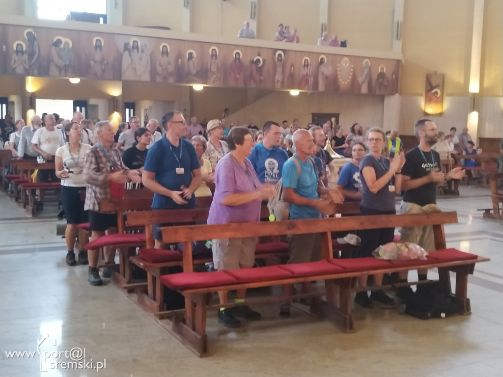 Pielgrzymi ze Szczecina w Śremie