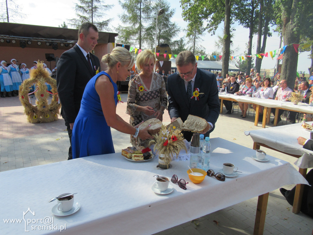 Dożynki w Masłowie