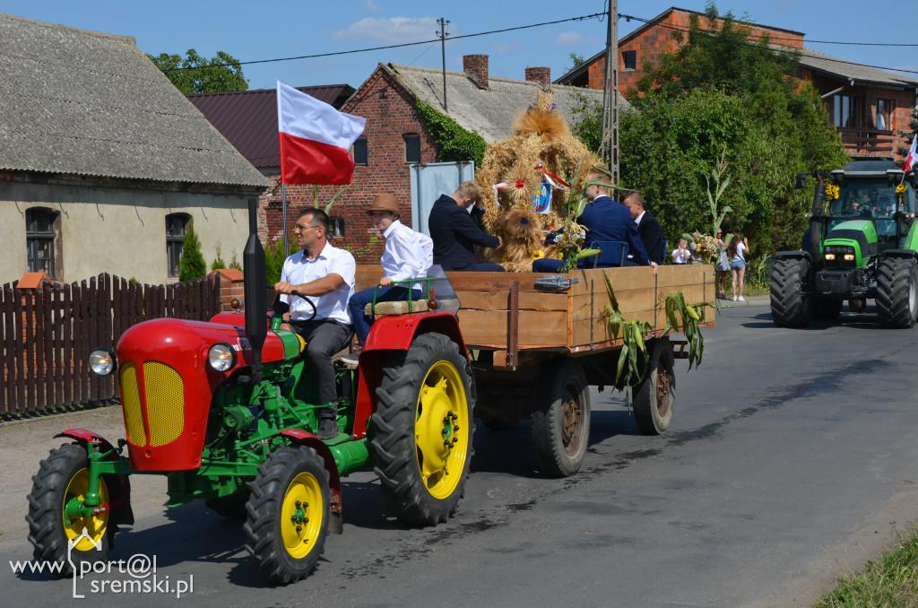 Dożynki w Masłowie