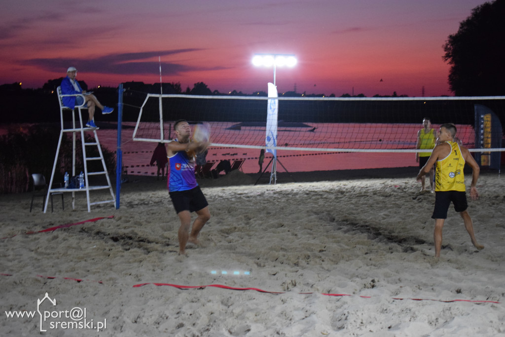 Na plaży przy jupiterach