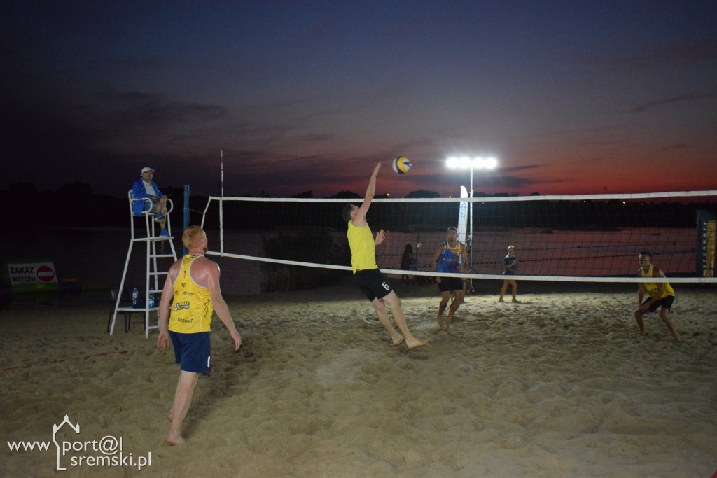 Na plaży przy jupiterach