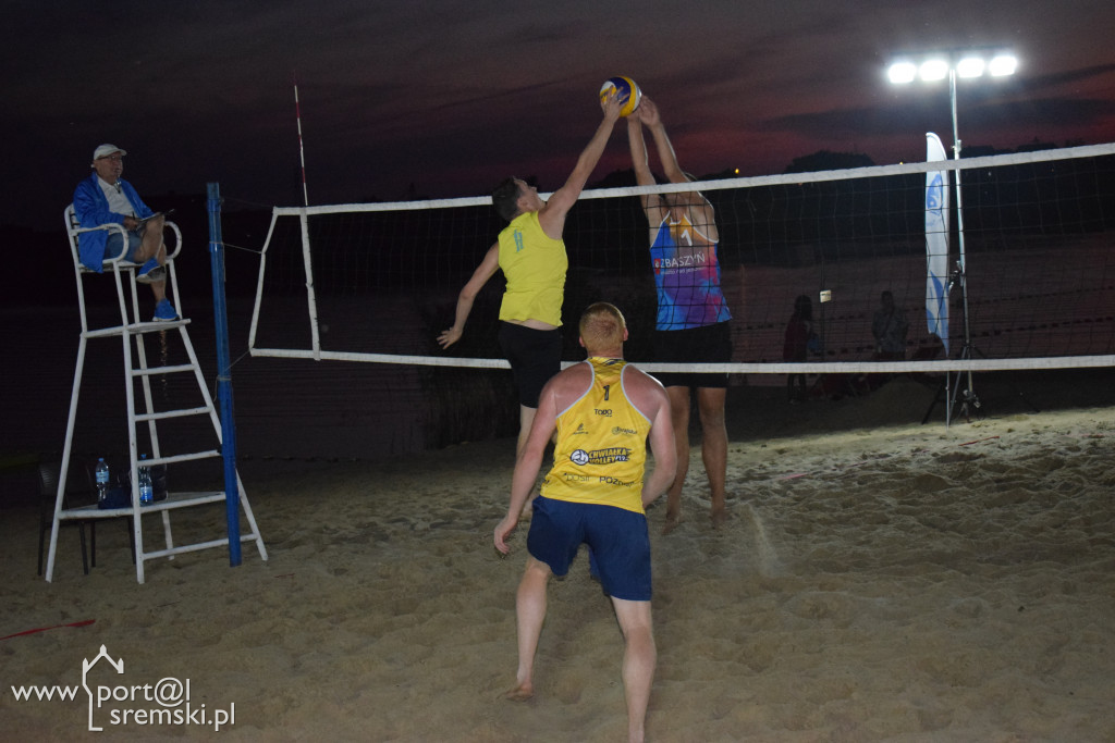 Na plaży przy jupiterach