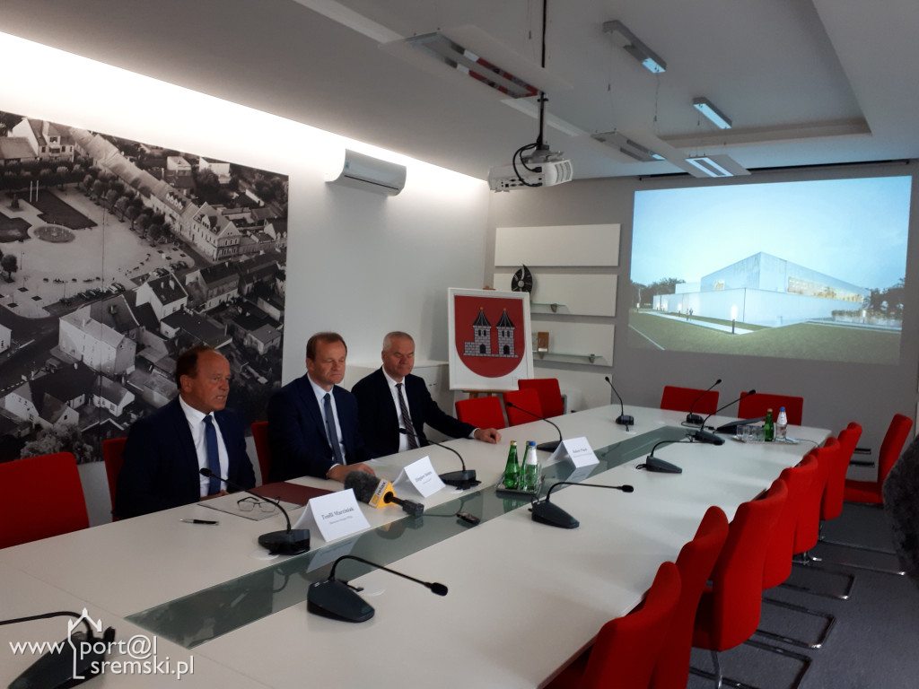 Nowa sala w Książu...
