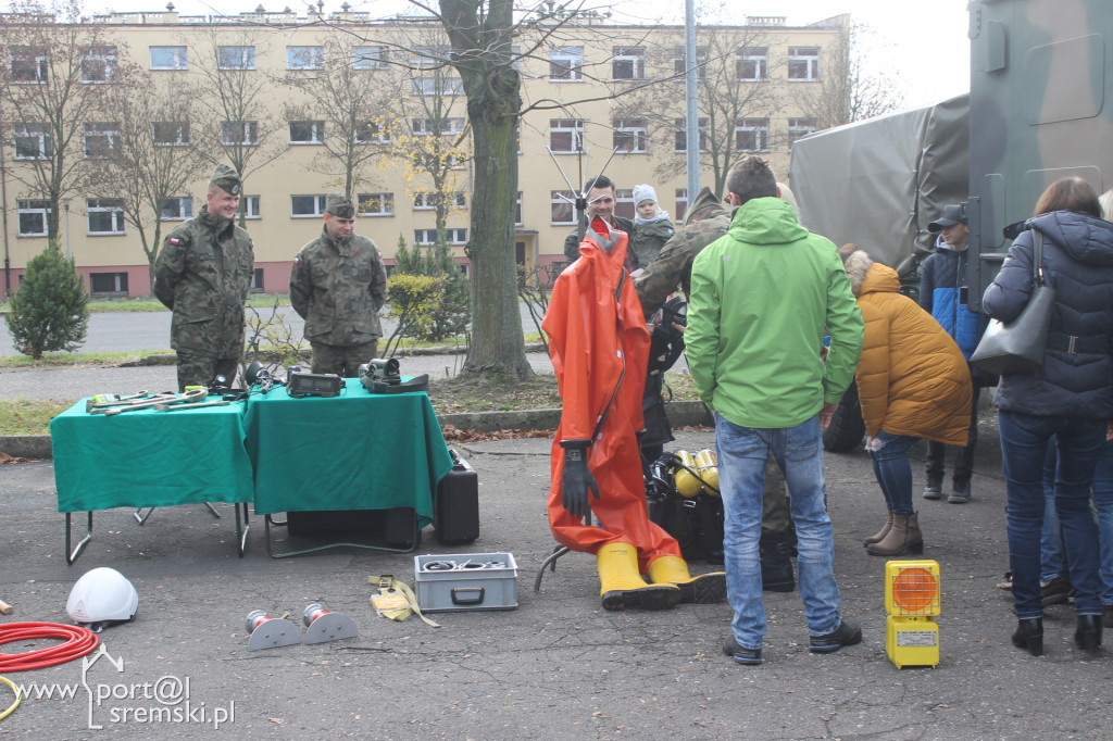 Służymy Niepodległej