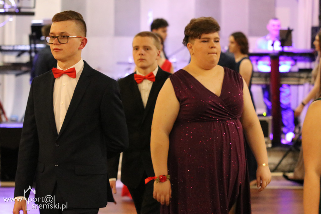 Studniówka ZSR Grzybno 2020